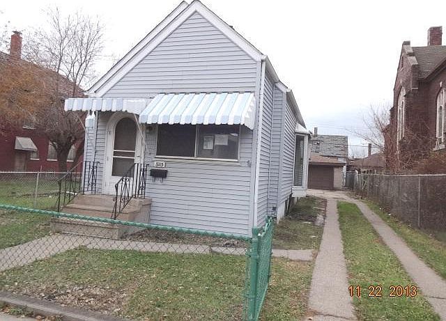 1st image of 3715 Elm St