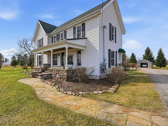 5th image of 11300 Clinton Rd