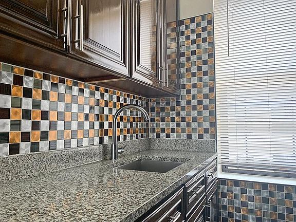 3rd image of 15908 88th Ave #35hhbk4b2