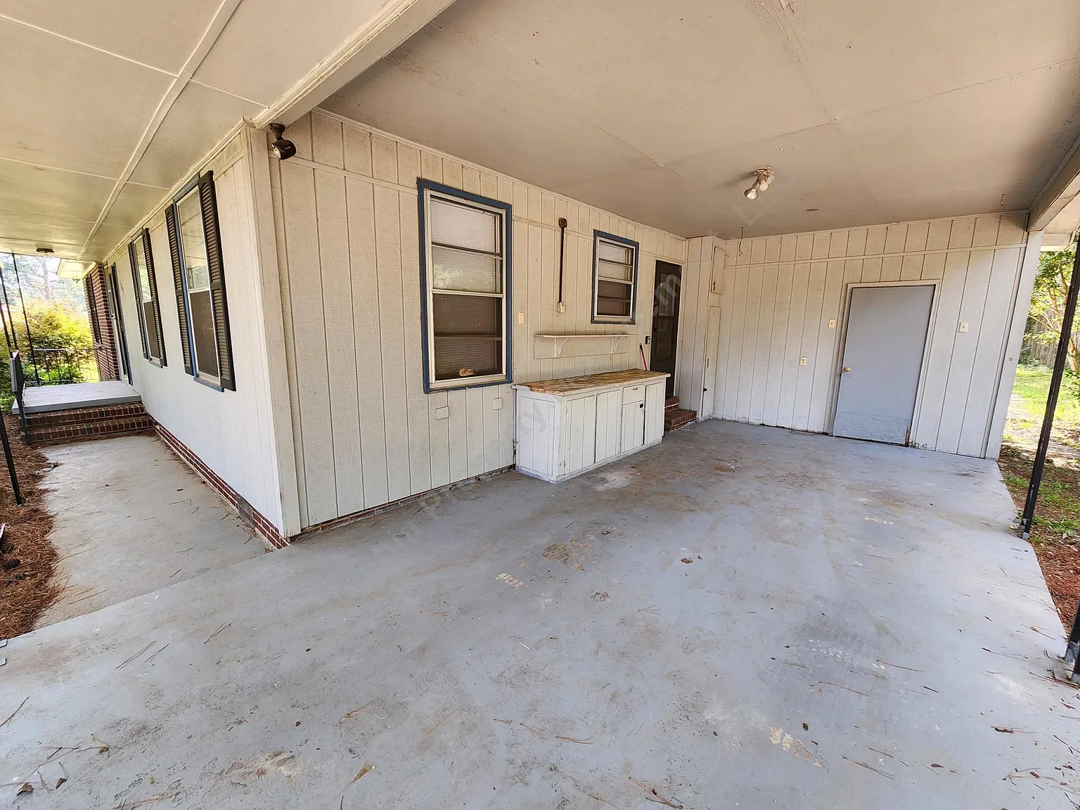 2 bed, 1248 sqft, $1,325 — Photo 2