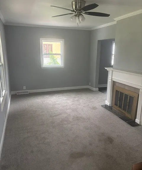 1306 Caroline Ave — Photo 11