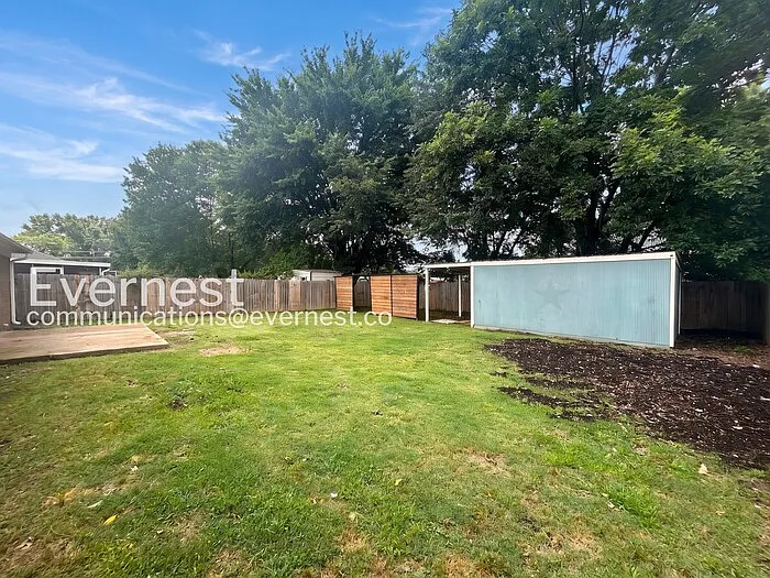 2912 Waverly Dr — Photo 25