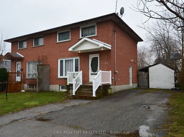 99 Louth St, Saint Catharines, ON L2S 2T7