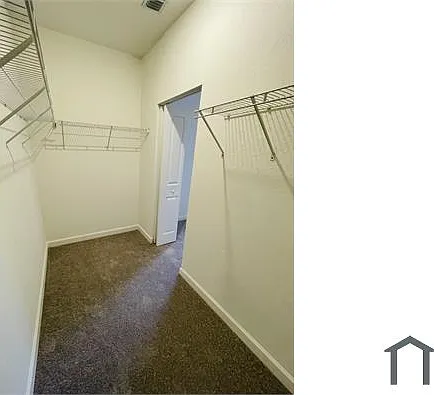 110 NW 10th Pl — Photo 13