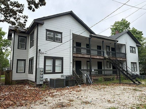 3rd image of 718 -724 E 35th Street