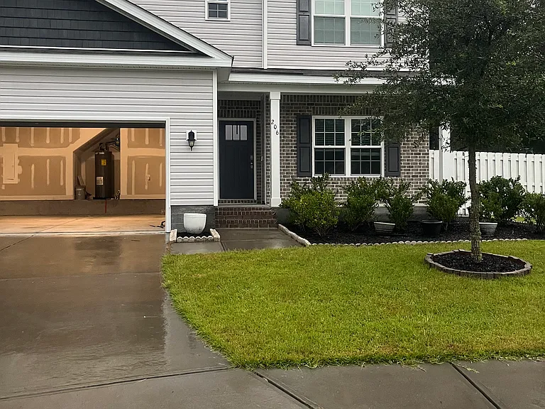 206 Cockle Shell Cir — Photo 1