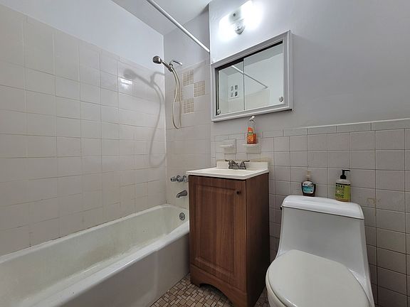 5th image of 213-03 41st Ave #Lld