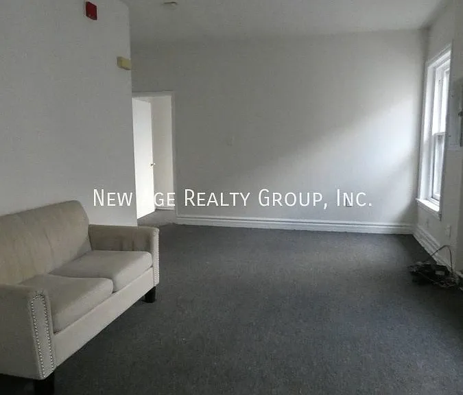 4910 Cedar Ave #3 — Photo 7