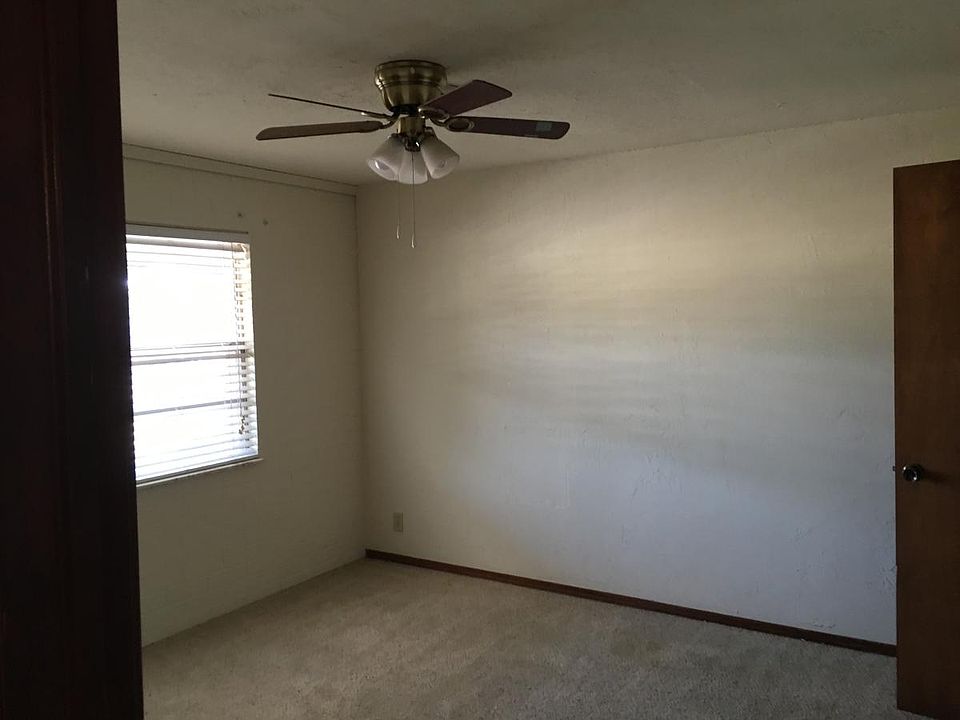 2nd image of 502 S Knoblock St #7