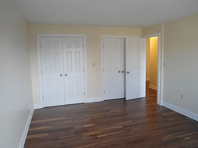 2 bed, 1300 sqft, $1,500 — Photo 4