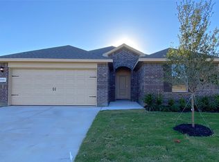 529 Marsh St, Cleburne, TX 76033