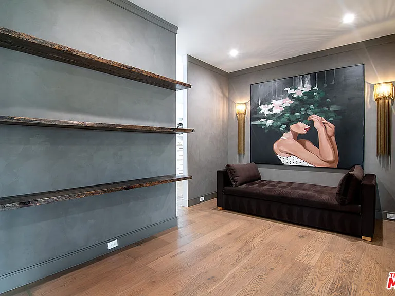 418 N Poinsettia Pl — Photo 39