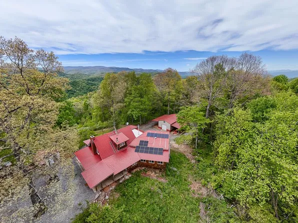 795 Porterfield Gap Rd, Robbinsville, NC 28771