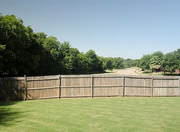 5th image of 6709 Okaloosa Cir