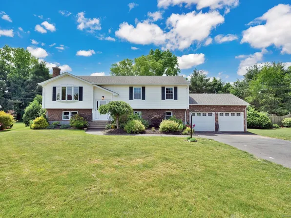 19 South Meadow Lane, Enfield, CT 06082