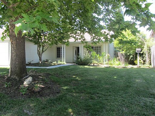 1st image of 605 Thunderbird Ct