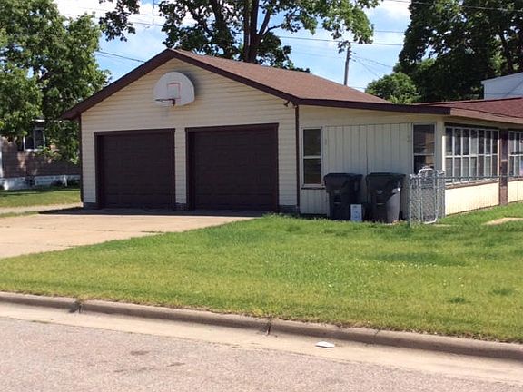 4th image of 2336 Onalaska Ave