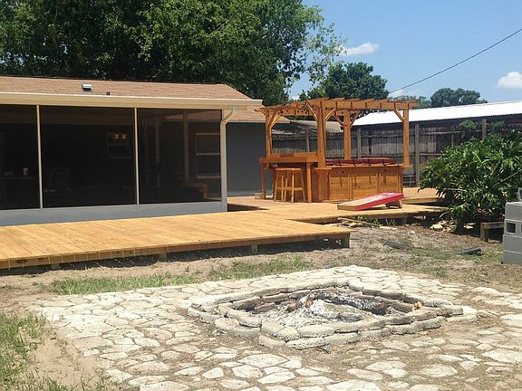 4th image of 2608 Asturias Pl