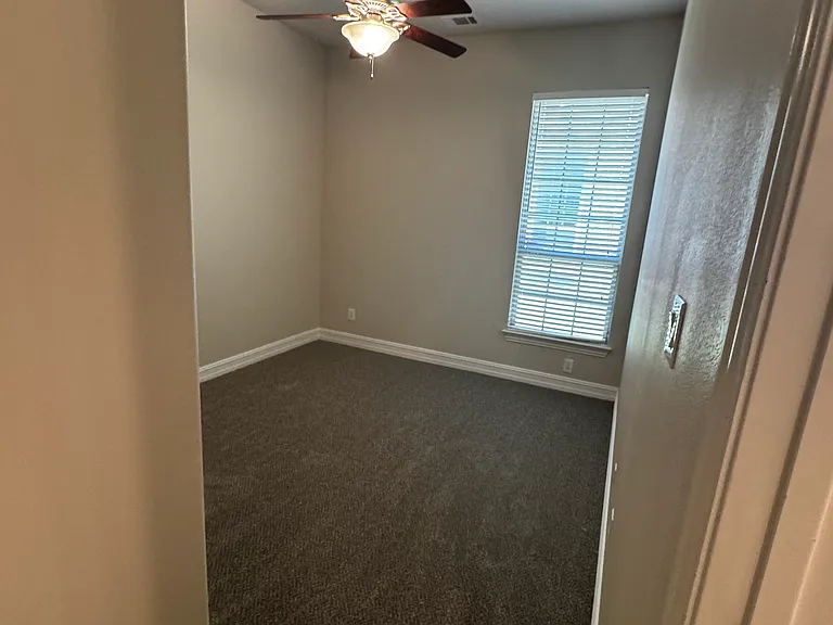 12648 Hollister Dr — Photo 11