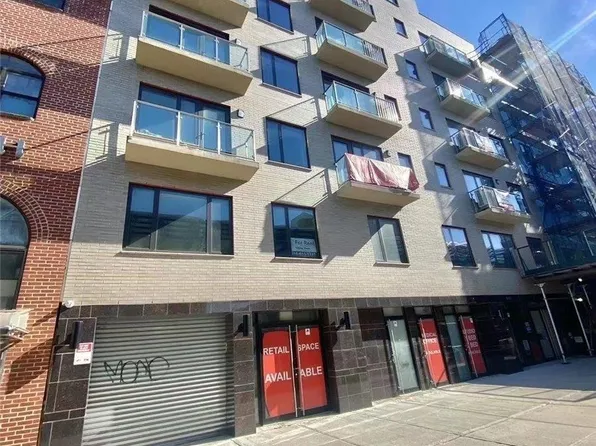 30-63 31 Street #303, Astoria, NY 11102