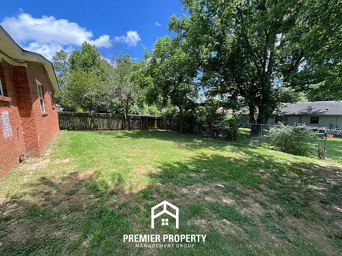 4876 Hillbrook Rd — Photo 18