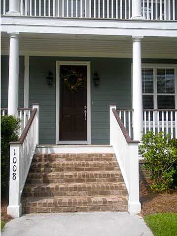 2nd image of 1008 Zinser Ln