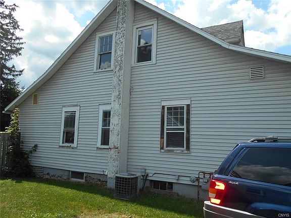 2nd image of 138 Maplewood Ave