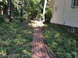 75 Perry Ave, Norwalk, CT 06850