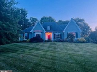 10 Dorset Way, Shepherdstown, WV 25443