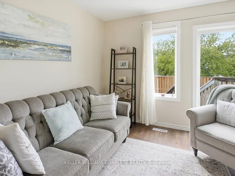 35 Albion St #46 — Photo 8