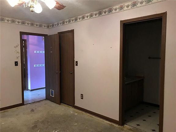 4th image of 3011 N River Birch Dr