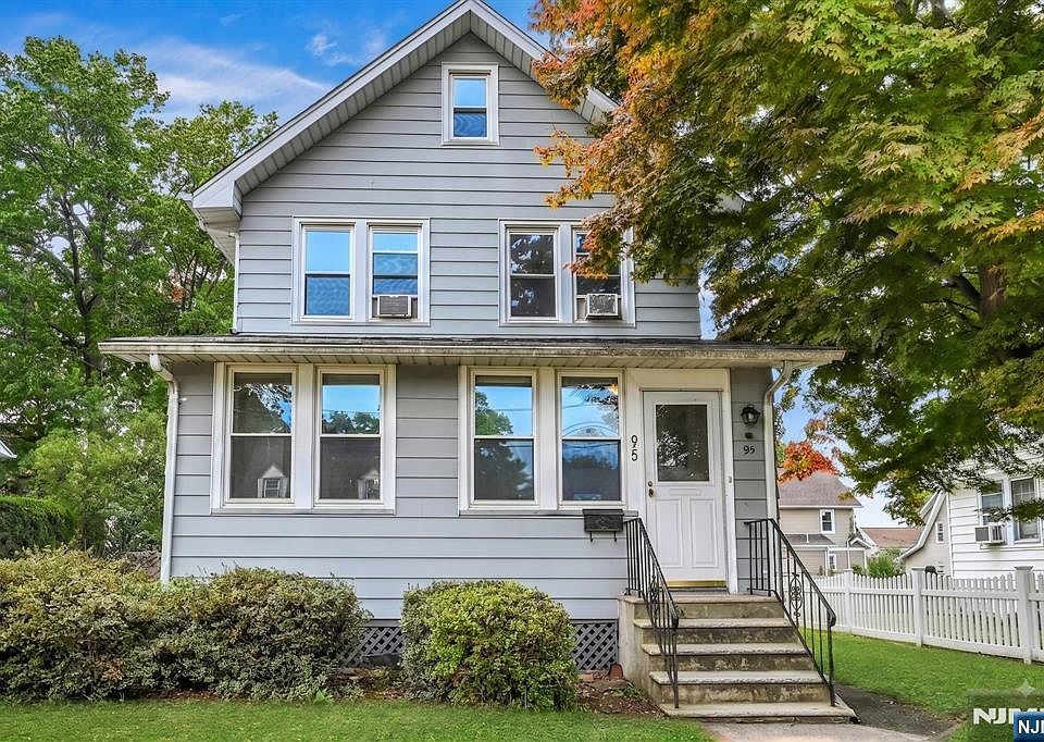 1st image of 95 Magnolia Ave