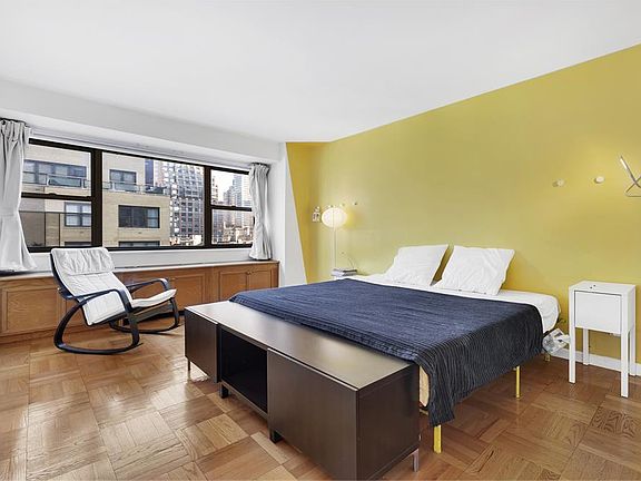 3rd image of 330 E 49th St APT 12C