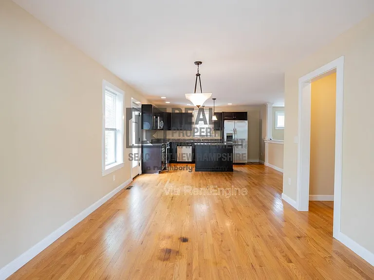 8 Winslow Dr — Photo 6