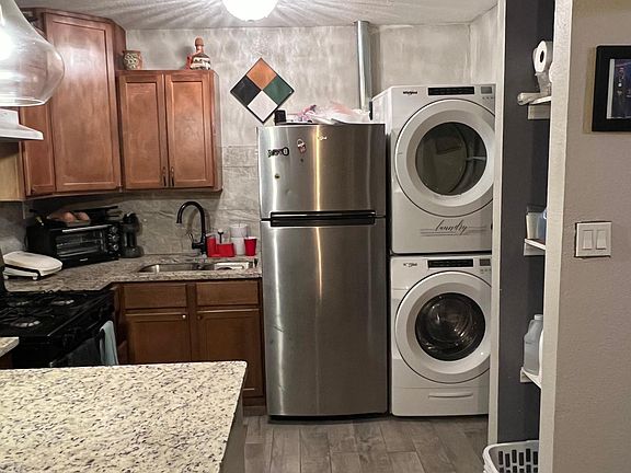 5th image of 12505 Lochmeadows Dr #1