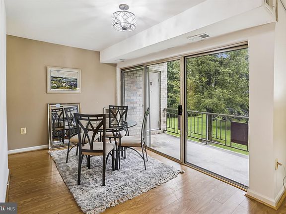 4th image of 12305 Braxfield Ct #401