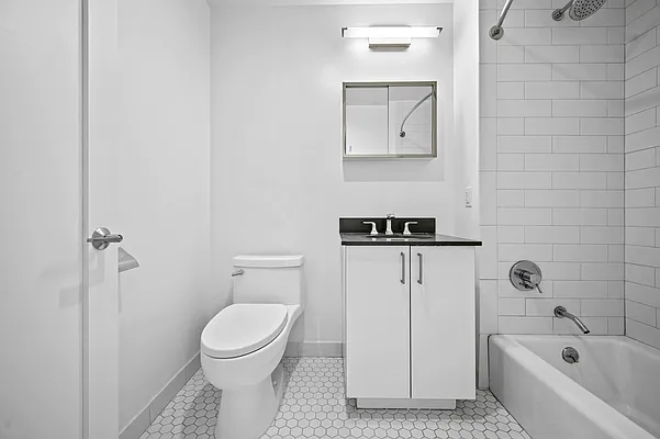 Rented by Nest Seekers International | media 6