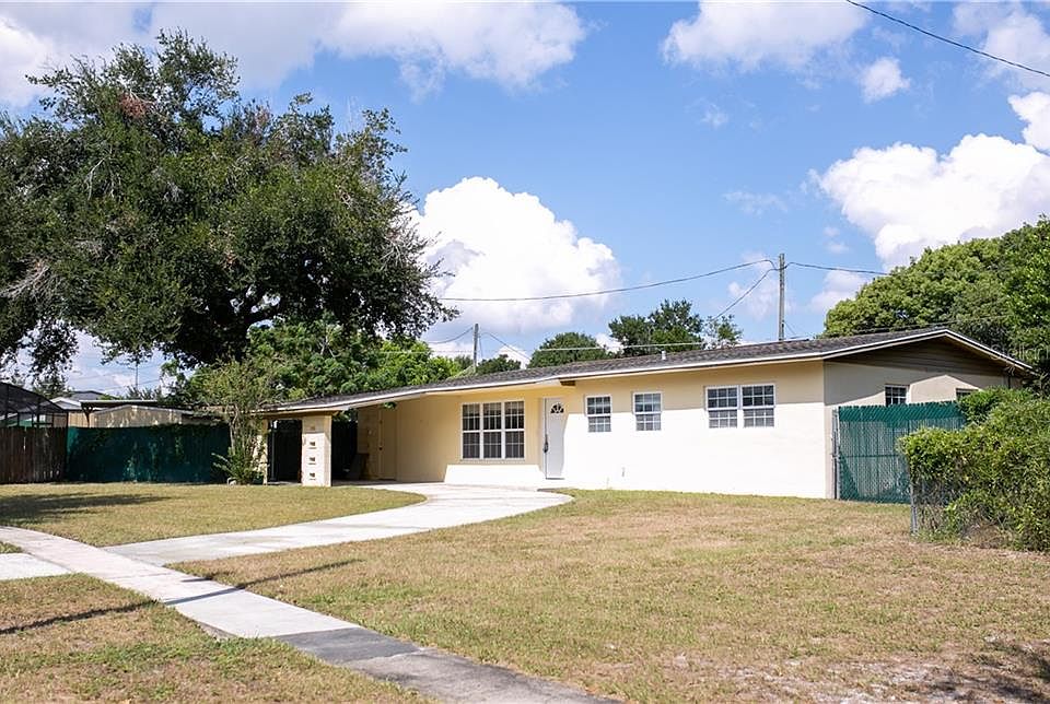 1st image of 202 Brighton Way