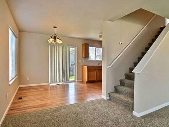 4th image of 3116 Swan Point Dr