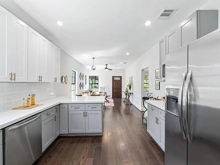 815 Wilkes St — Photo 19