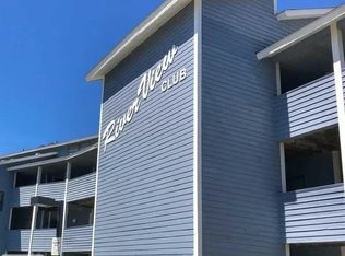 31705 S River Rd, Harrison Township, MI 48045