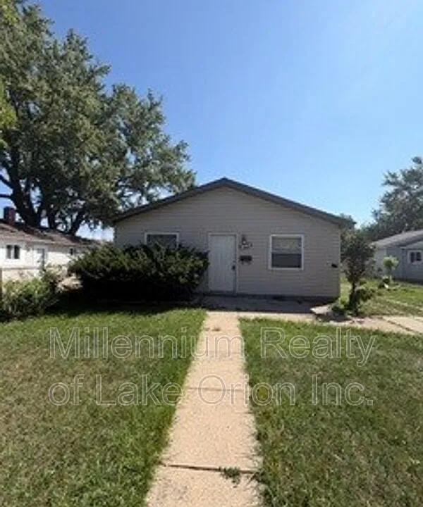 844 Kettering Ave