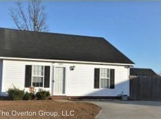 1105 B Couples Ct, Greenville, NC 27834