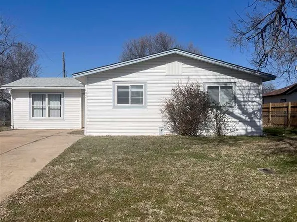 405 NW Glendale Dr, Lawton, OK 73507