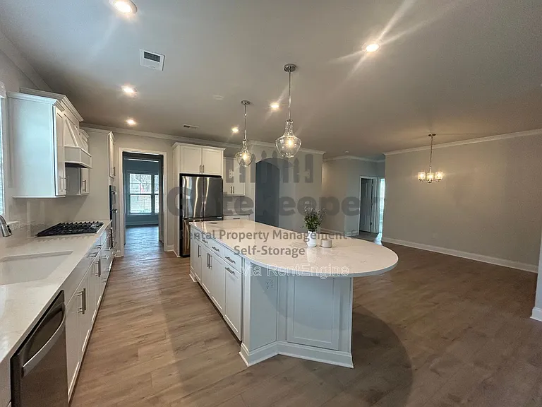 505 Colebrook Way — Photo 6