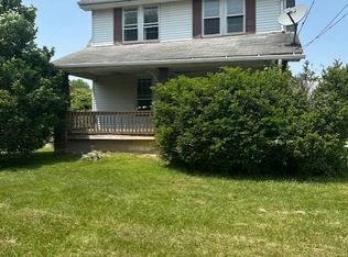 884 E Dewey Ave, Youngstown, OH