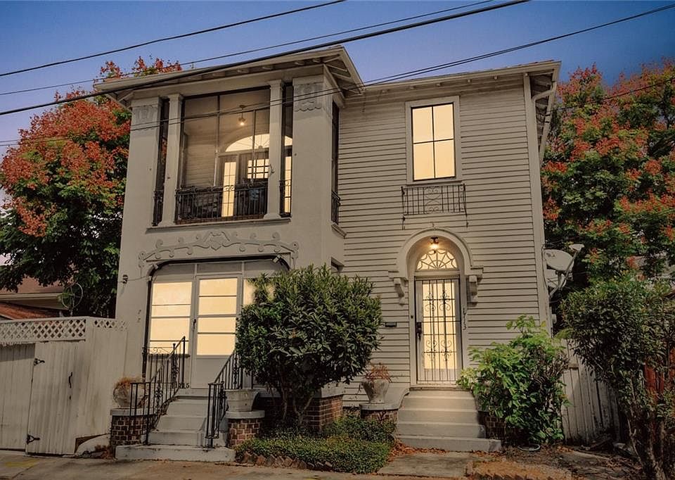 1st image of 1713-15 Philip St