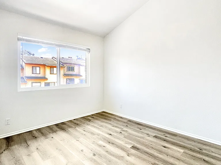 2504 Woodlands Way — Photo 15