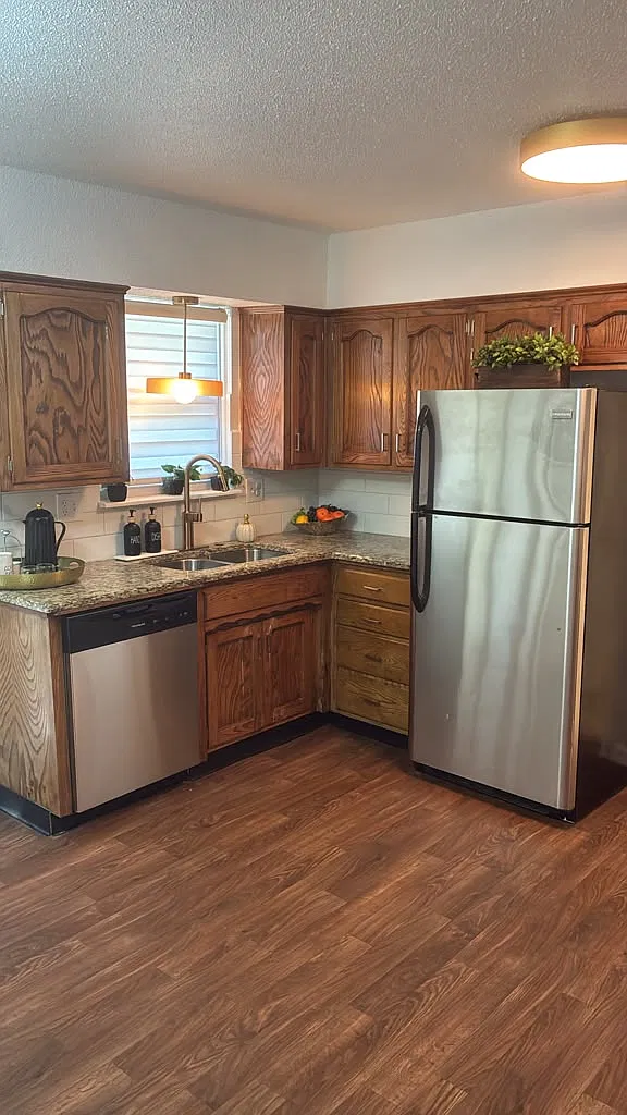 3 bed, 2000 sqft, $2,500 — Photo 1