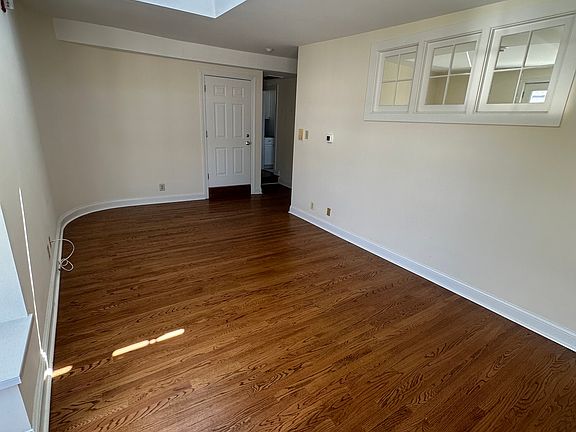 5th image of 8515 Germantown Ave Rear B